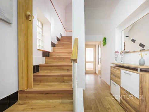 Prodej domu 229 m², pozemek 646 m²