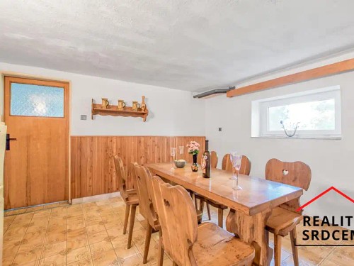 Prodej domu 229 m², pozemek 2123 m²
