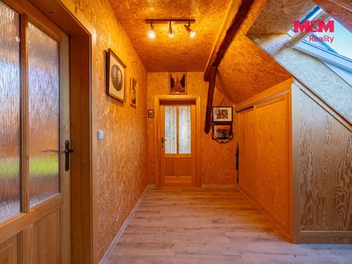 Prodej domu 245 m², pozemek 13625 m²