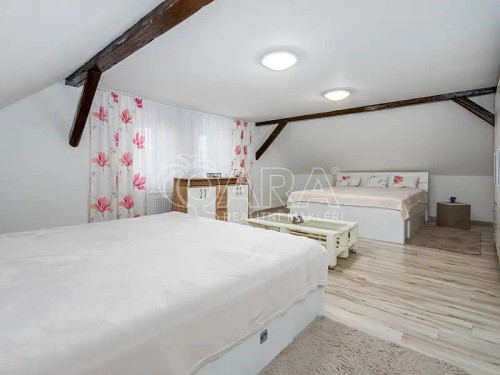 Prodej domu 179 m², pozemek 889 m²