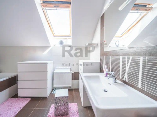 Prodej domu 176 m², pozemek 382 m²