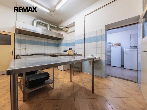 Prodej domu 670 m², pozemek 1786 m²