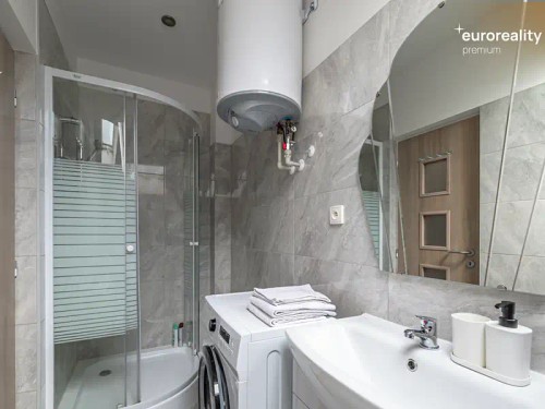 Prodej atypického bytu 194 m²