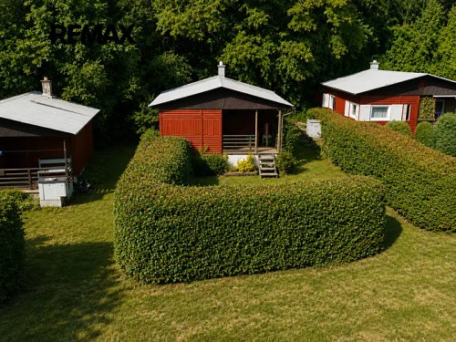 Prodej chaty 32 m², pozemek 163 m²