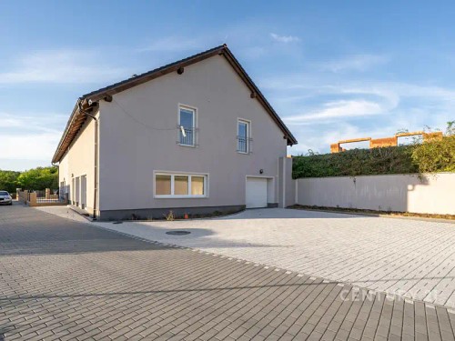 Prodej domu 253 m², pozemek 426 m²