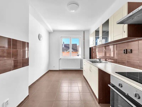 Prodej domu 340 m², pozemek 876 m²