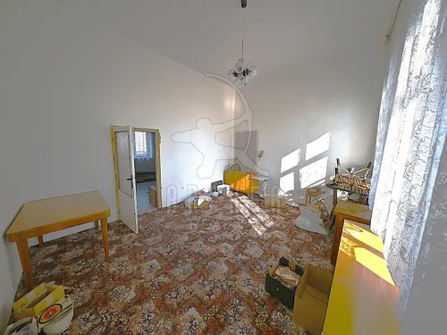 Prodej domu 454 m², pozemek 164 m²