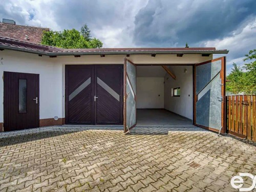 Prodej domu 178 m², pozemek 1121 m²