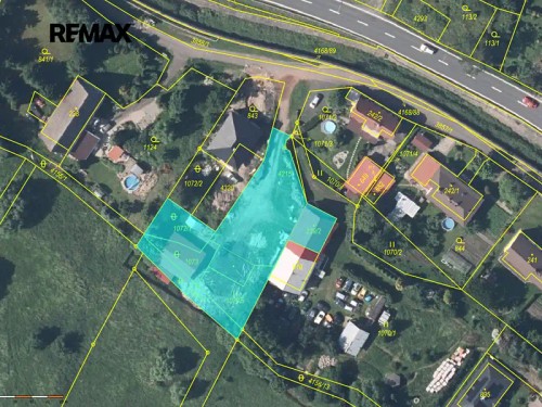 Prodej stavebního pozemku 1559 m²