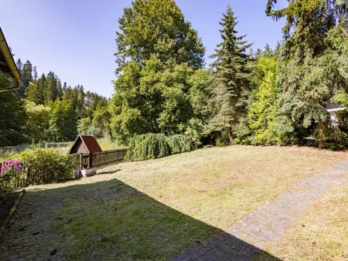 Prodej zemědělské usedlosti 200 m², pozemek 67408 m²