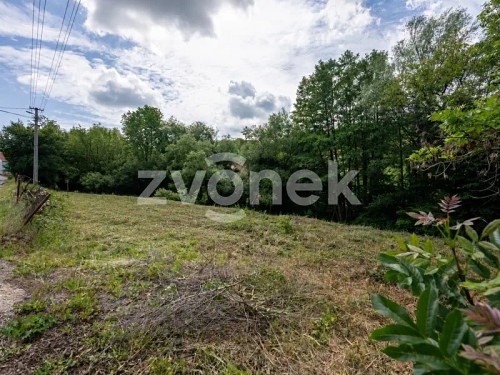 Prodej stavebního pozemku 892 m²