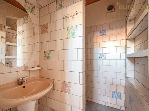 Prodej domu 250 m², pozemek 382 m²