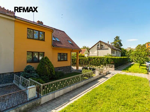 Prodej domu 265 m², pozemek 812 m²
