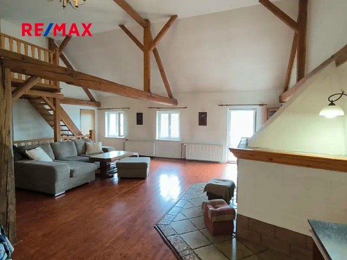 Prodej domu 195 m², pozemek 1255 m²