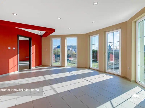 Prodej domu 334 m², pozemek 1667 m²