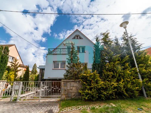 Prodej domu 250 m², pozemek 661 m²