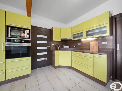 Prodej domu 202 m², pozemek 3752 m²