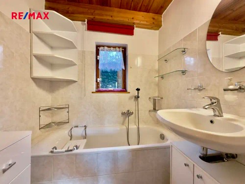 Prodej chaty 142 m², pozemek 389 m²