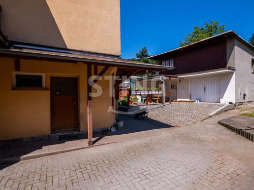 Prodej domu 220 m², pozemek 1472 m²