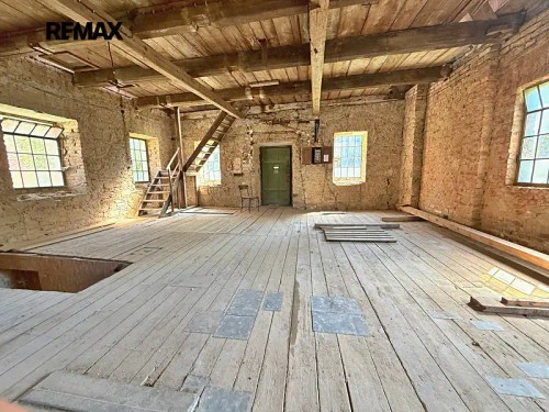 Prodej domu 415 m², pozemek 5925 m²