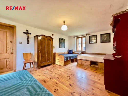 Prodej zemědělské usedlosti 877 m², pozemek 4154 m²