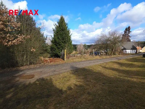 Prodej stavebního pozemku 654 m²