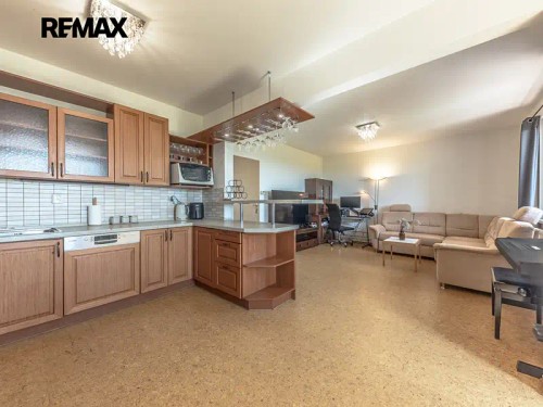 Prodej bytu 4+kk 82 m²