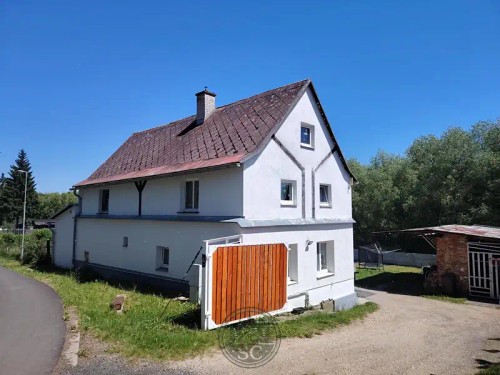 Prodej domu 213 m², pozemek 1422 m²