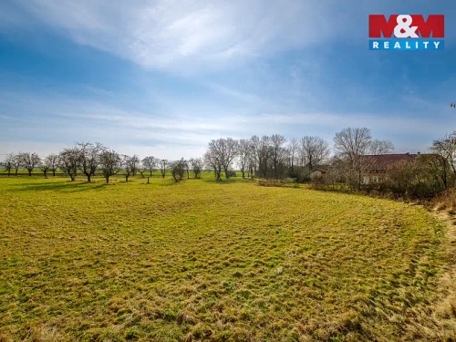 Prodej stavebního pozemku 1935 m²