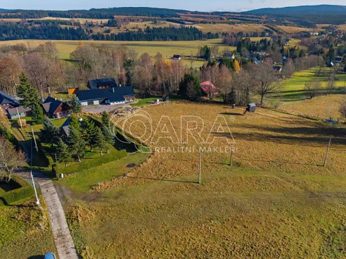 Prodej stavebního pozemku 4018 m²