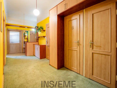 Prodej bytu 4+kk 114 m²