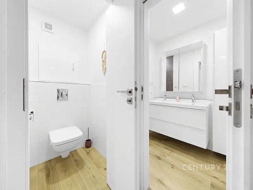 Prodej bytu 3+kk 82 m²