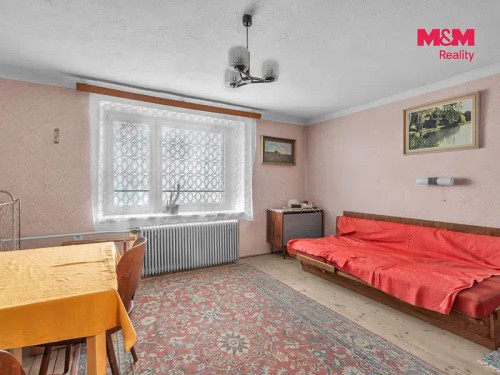 Prodej domu 225 m², pozemek 1225 m²