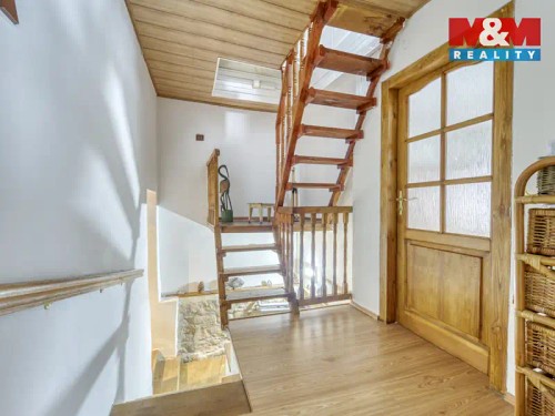 Prodaný dům 140 m², pozemek 2376 m²