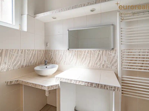 Prodej domu 360 m², pozemek 11 m²