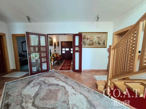 Prodej domu 279 m², pozemek 799 m²