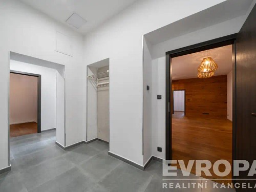 Prodej bytu 3+kk 71 m²