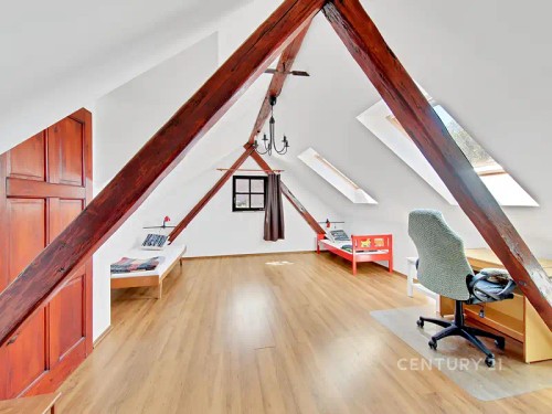 Prodej chalupy 234 m², pozemek 896 m²