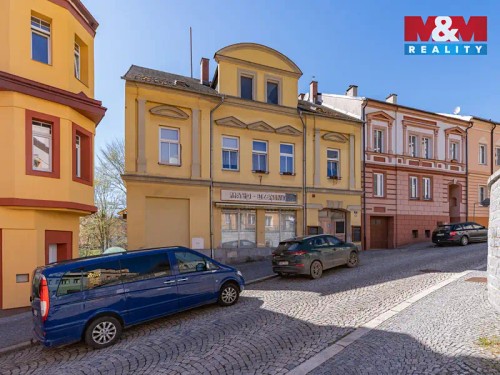 Prodej domu 364 m², pozemek 613 m²
