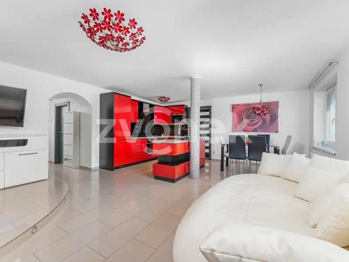 Prodej domu 258 m², pozemek 1107 m²