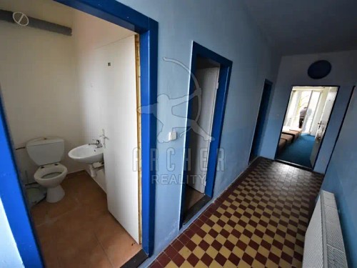 Prodej domu 770 m², pozemek 1076 m²