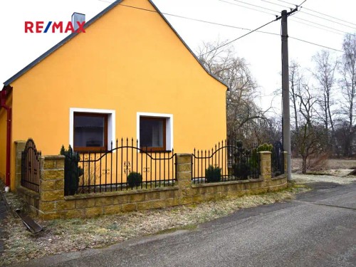 Prodej chalupy 100 m², pozemek 122 m²