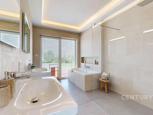 Prodej domu 240 m², pozemek 1197 m²