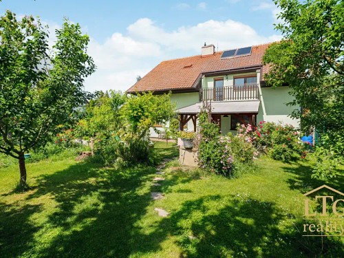 Prodej domu 237 m², pozemek 929 m²