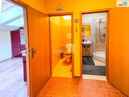 Prodej bytu 2+1 61 m²