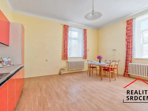 Prodej domu 600 m², pozemek 1659 m²