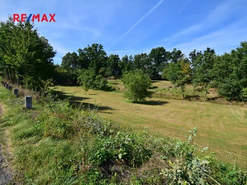 Prodej stavebního pozemku 8259 m²