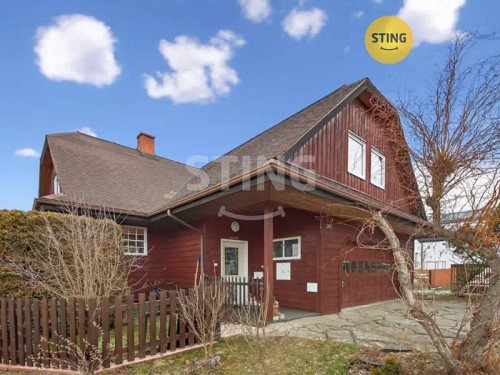 Prodej domu 280 m², pozemek 446 m²