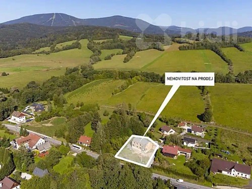 Prodej domu 268 m², pozemek 1181 m²