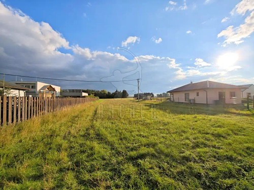 Prodej stavebního pozemku 1540 m²